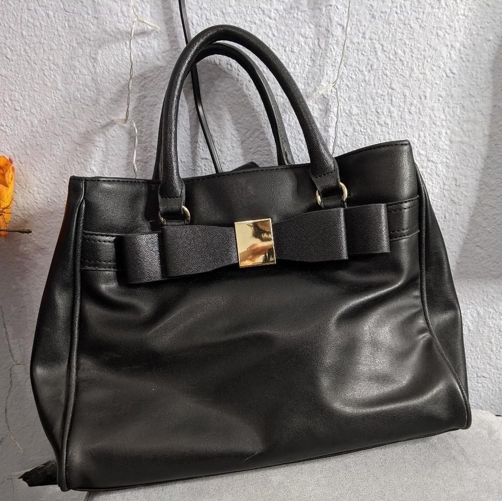 Black Target Purse